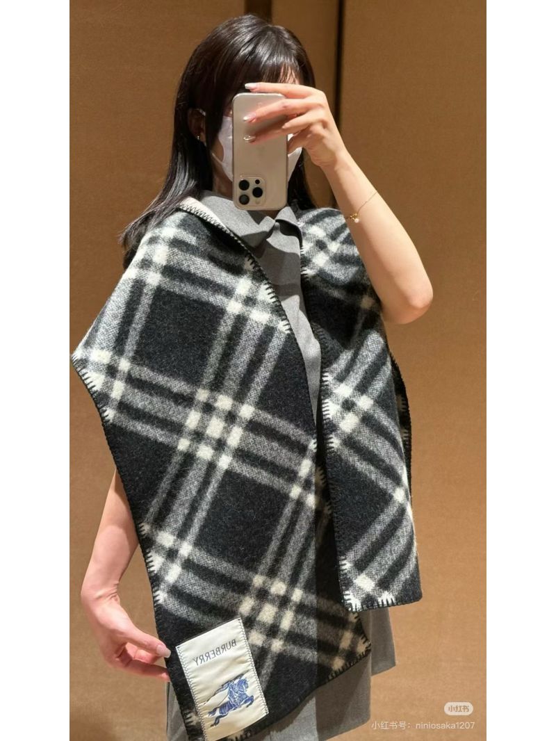 Burberry Black Check Hooded Scarf Shawl, Soft Wool, Dual-Wear Luxury