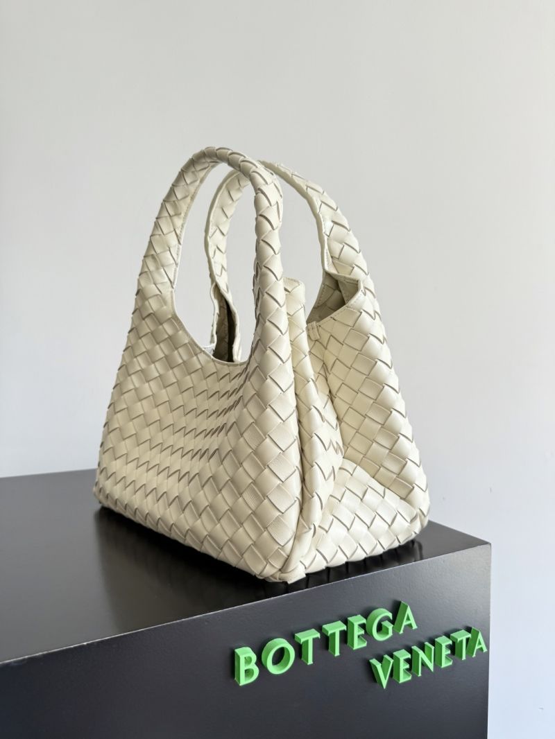 Bottega Veneta Medium Campana Shoulder Bag in Intrecciato Lambskin Sea Salt 844249