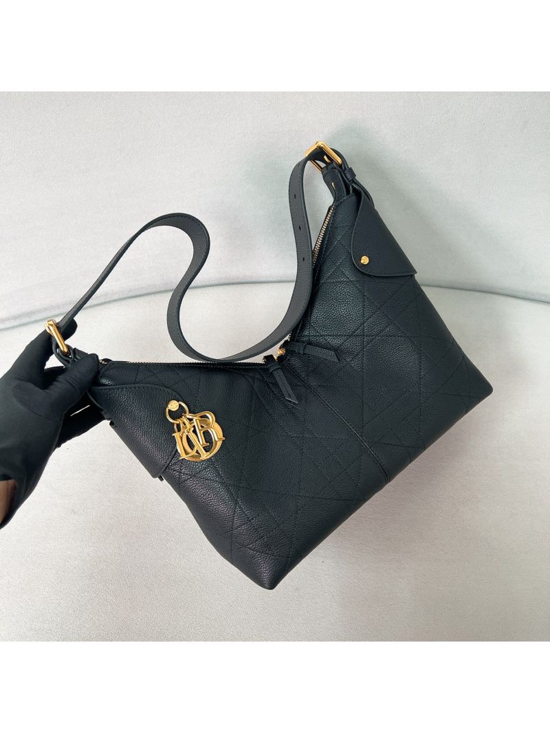 Dior Small D-Voyage Bag in Grained Calfskin Black M2846ONGF_M900