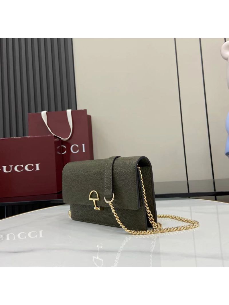 Gucci Softbit Chain Shoulder Bag in Grained Leather Green 837373
