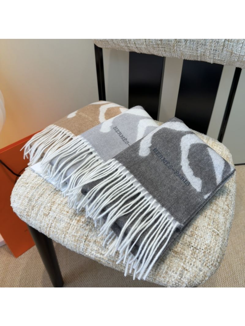 Hermes Beige Cashmere Scarf with Dual-Tone H Pattern - Luxe, Soft & Elegant