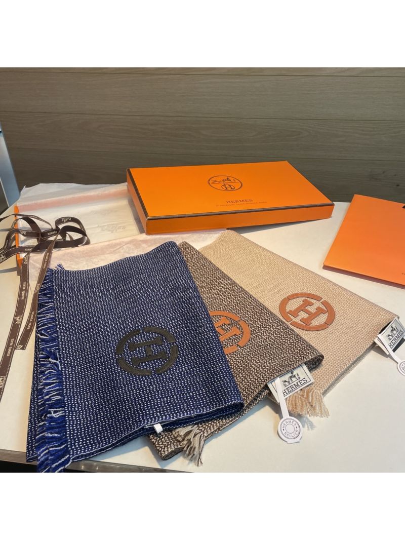 Hermes Blue Cashmere Scarf with Woven 'H' Pattern & Leather Embellishment - Luxe Elegance