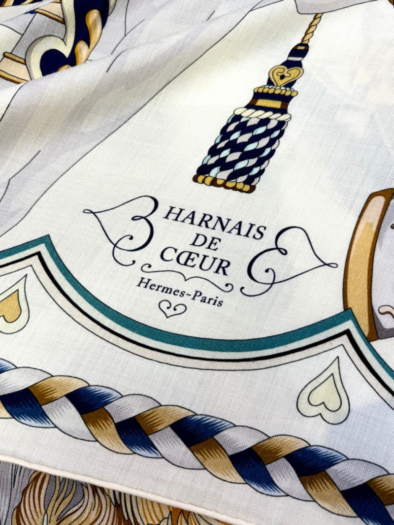 Hermes Double-Sided Velvet Cashmere Scarf 135x135cm Pink