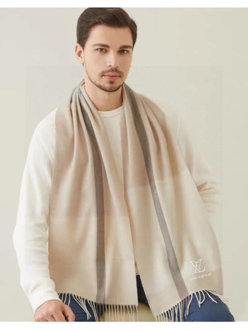 Louis Vuitton White Wool Scarf - Soft, Luxe Texture with Subtle Logo, Sophisticated & Versatile