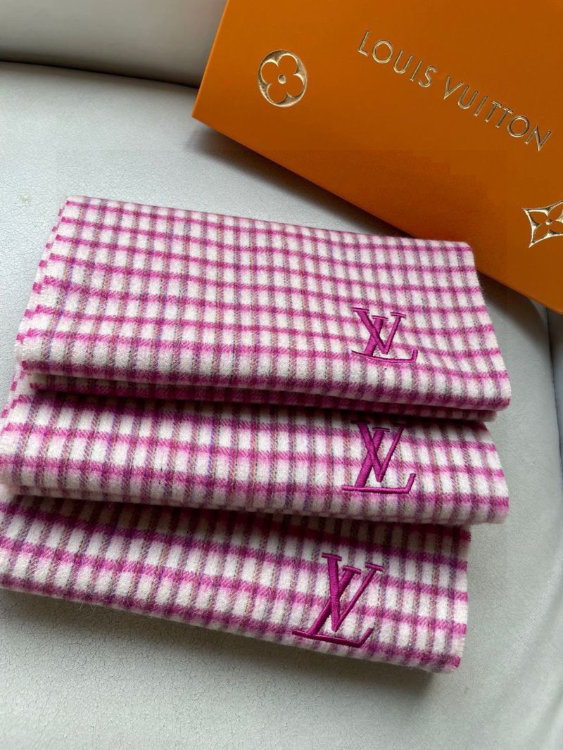 Louis Vuitton Cashmere Scarf in Pink Check Pattern, Luxuriously Soft & Unisex