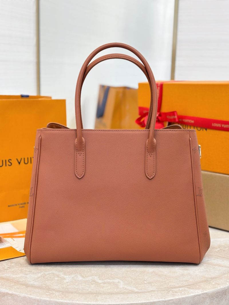 Louis Vuitton Vendôme MM in Grained Calfskin Cognac M26501