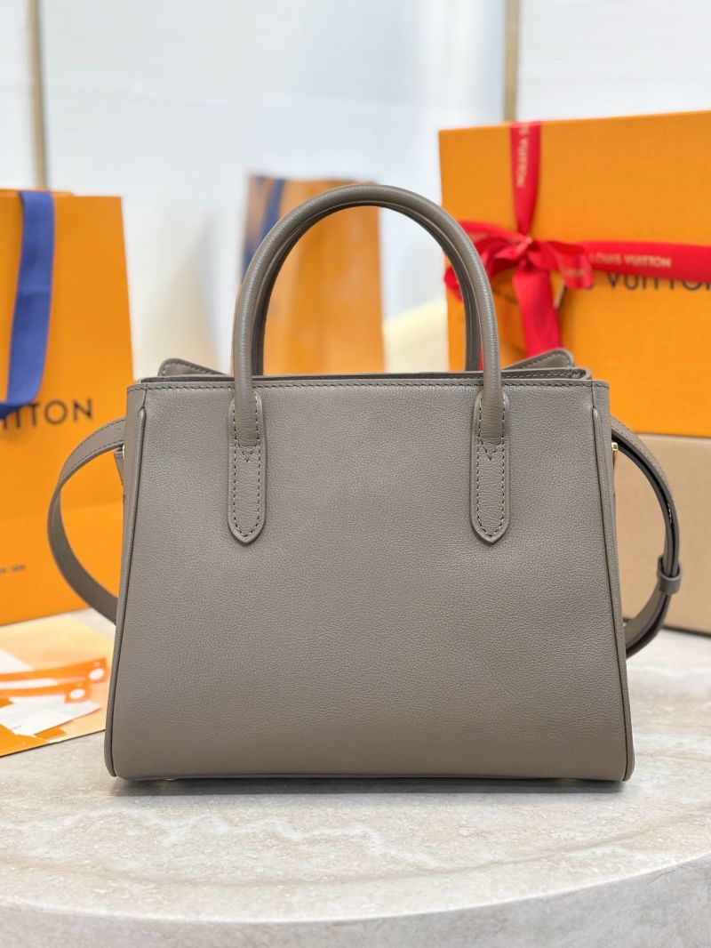 Louis Vuitton Vendôme PM in Taurillon Leather Vert-de-Gris M27040