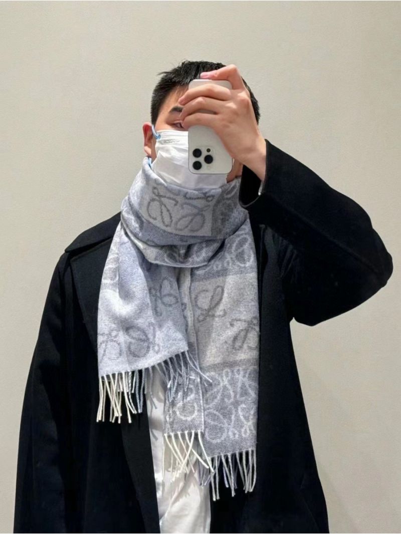 Loewe Blue Dual-Tone Checkered Scarf - Luxurious Wool & Cashmere, Iconic Logo Weave