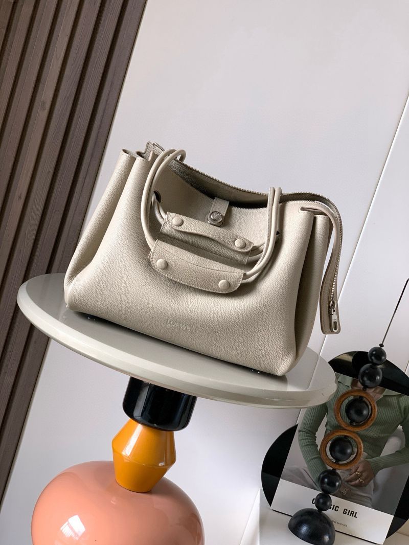 Loewe Medium Madrid in Grained Calfskin Cream 9147