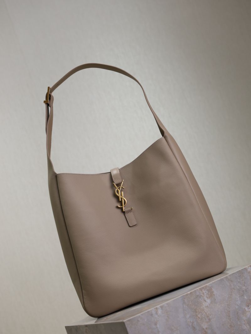 YSL-Saint Laurent LE 5 &Agrave; 7 Large Soft Hobo in Grained Leather Light Musk 753837AAAUQ2346