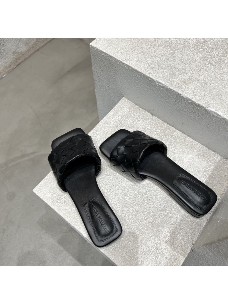 Bottega Veneta BV Parco Flat Mule Lambskin 837737V Black