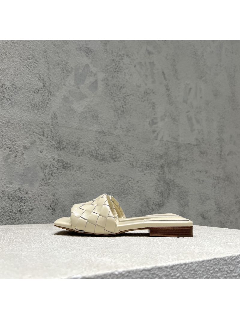 Bottega Veneta BV Parco Flat Mule Lambskin 837737V SeaSalt