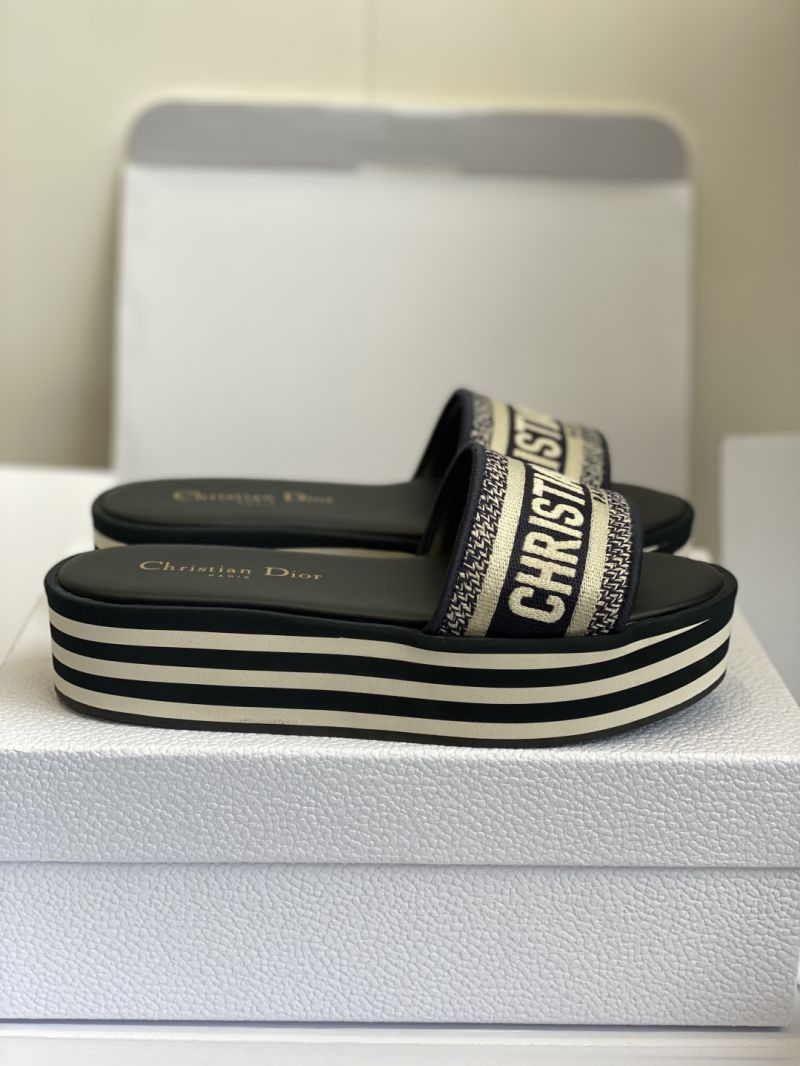 DIOR DWAY PLATFORM SLIDE DEEP BLUE EMBROIDERED COTTON KCO258E