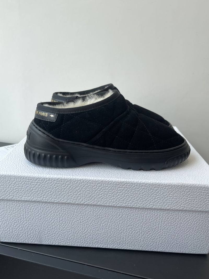 Dior Frost Low Ankle Boot Black Cannage Suede and Ecru Lambskin Shearling KCT078C