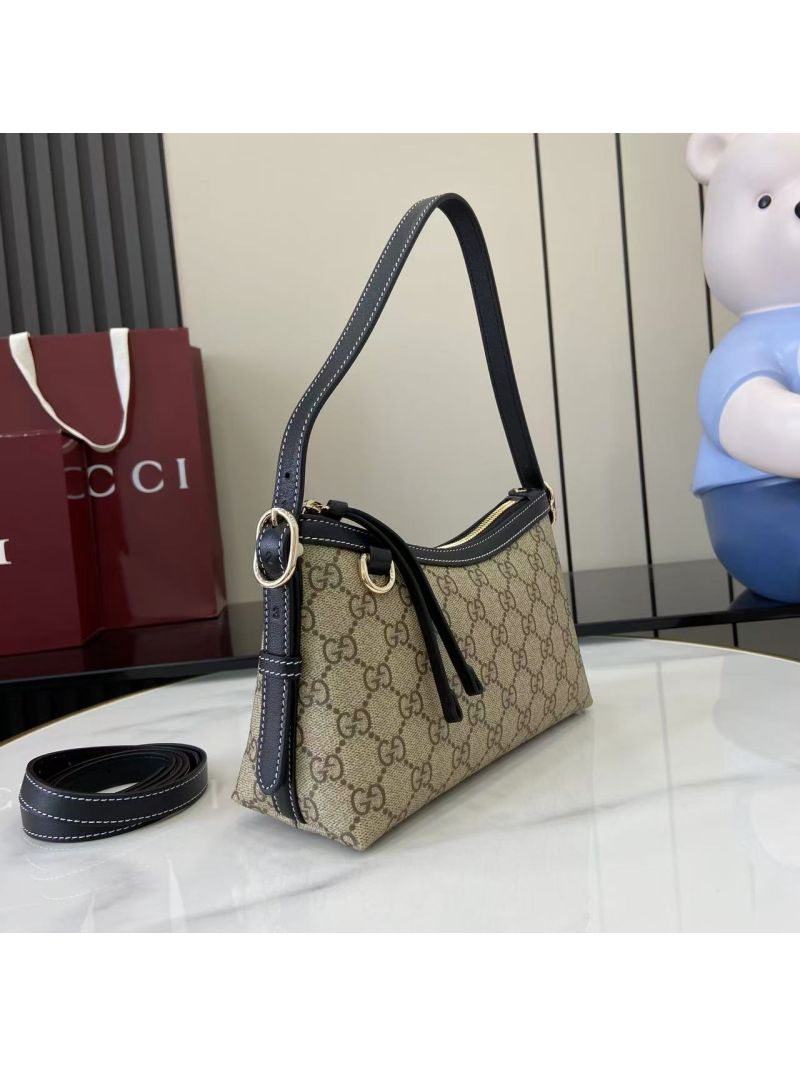 Gucci GG Emblem small shoulder bag GG Canvas 847450 Black