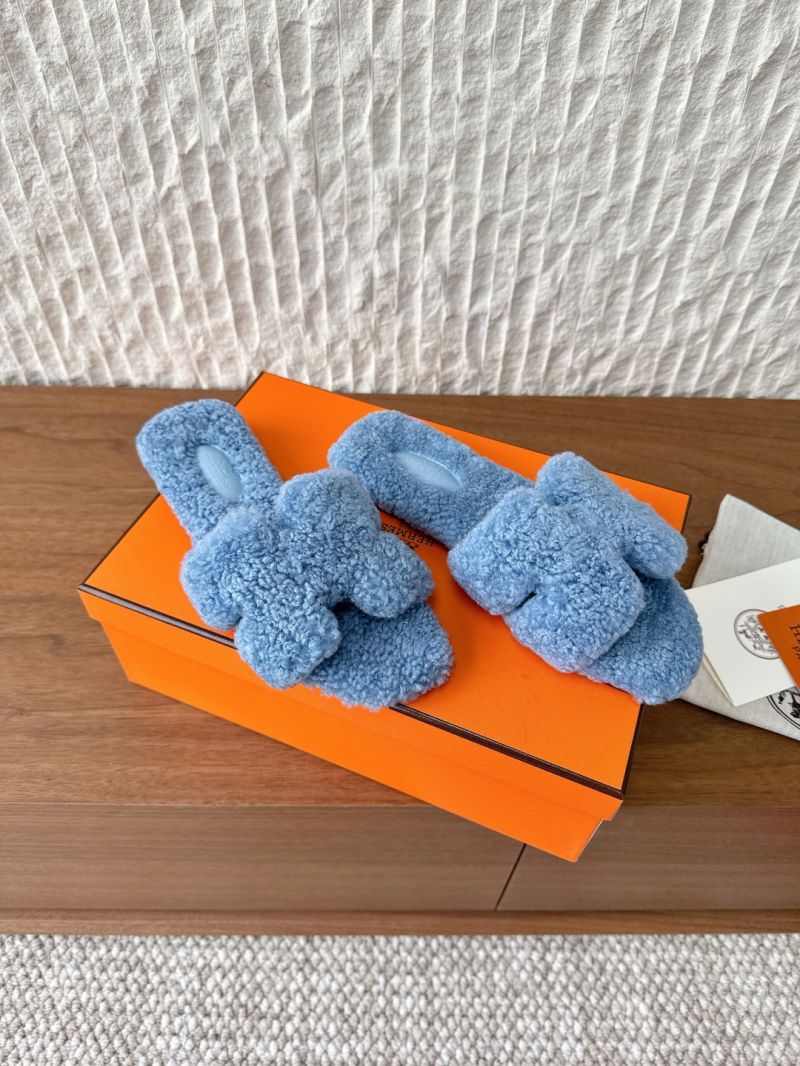 Hermes Oran Sandals in Shearling H212178Z Teddy Slides Sky Blue
