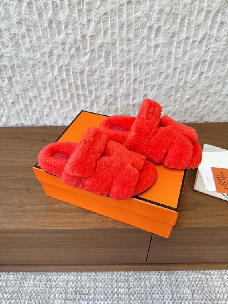 Hermes Men Female Chypre Sandal in Shearling H222931 Orange