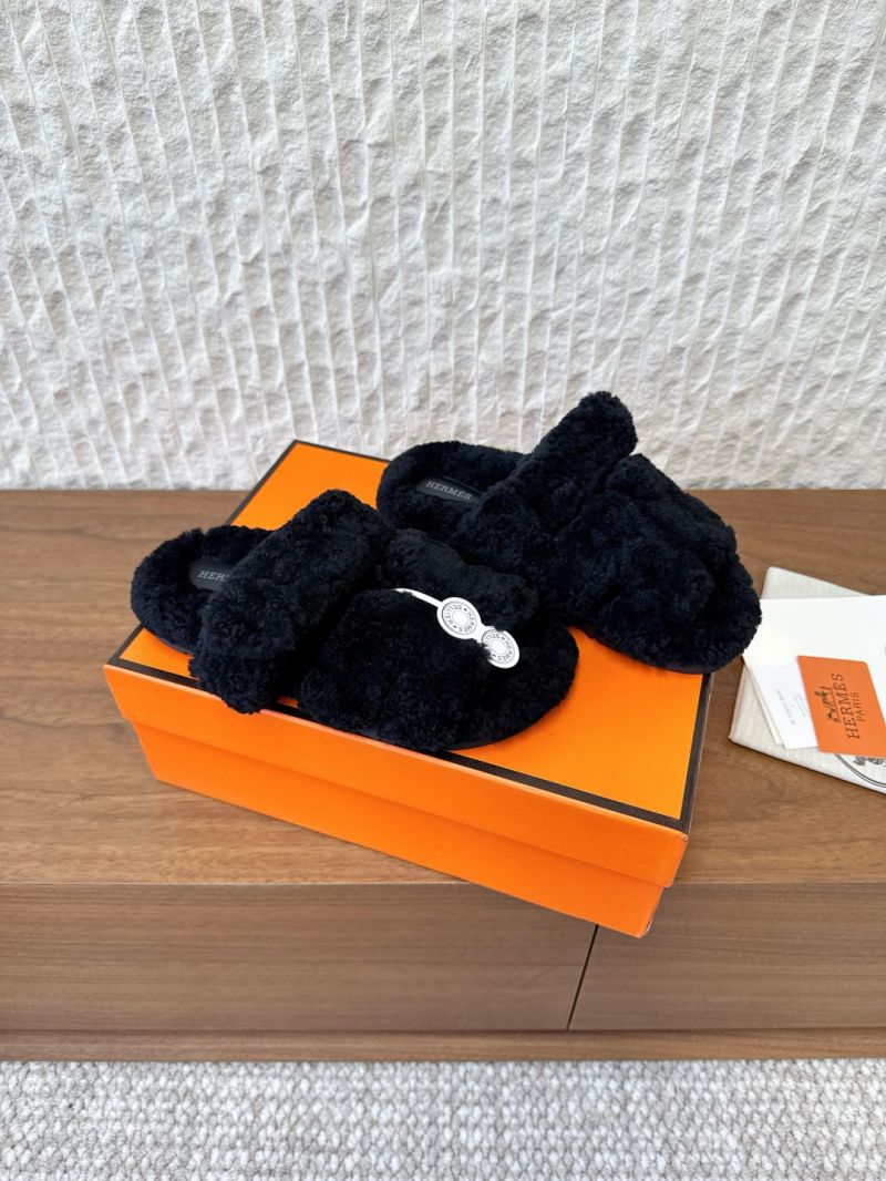 Hermes Men Female Chypre Sandal in Shearling H222931 Rasin