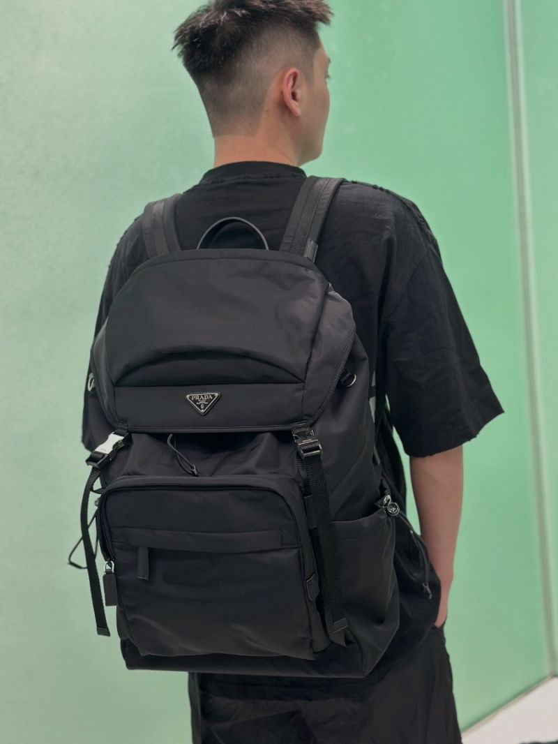 Prada Re-Nylon and Saffiano leather backpack 2VZ090