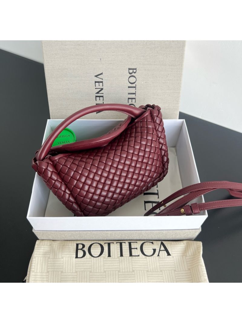 Bottega Veneta BV Small Cobble Top Handle soft padded Intreccio leather 805739 Barolo