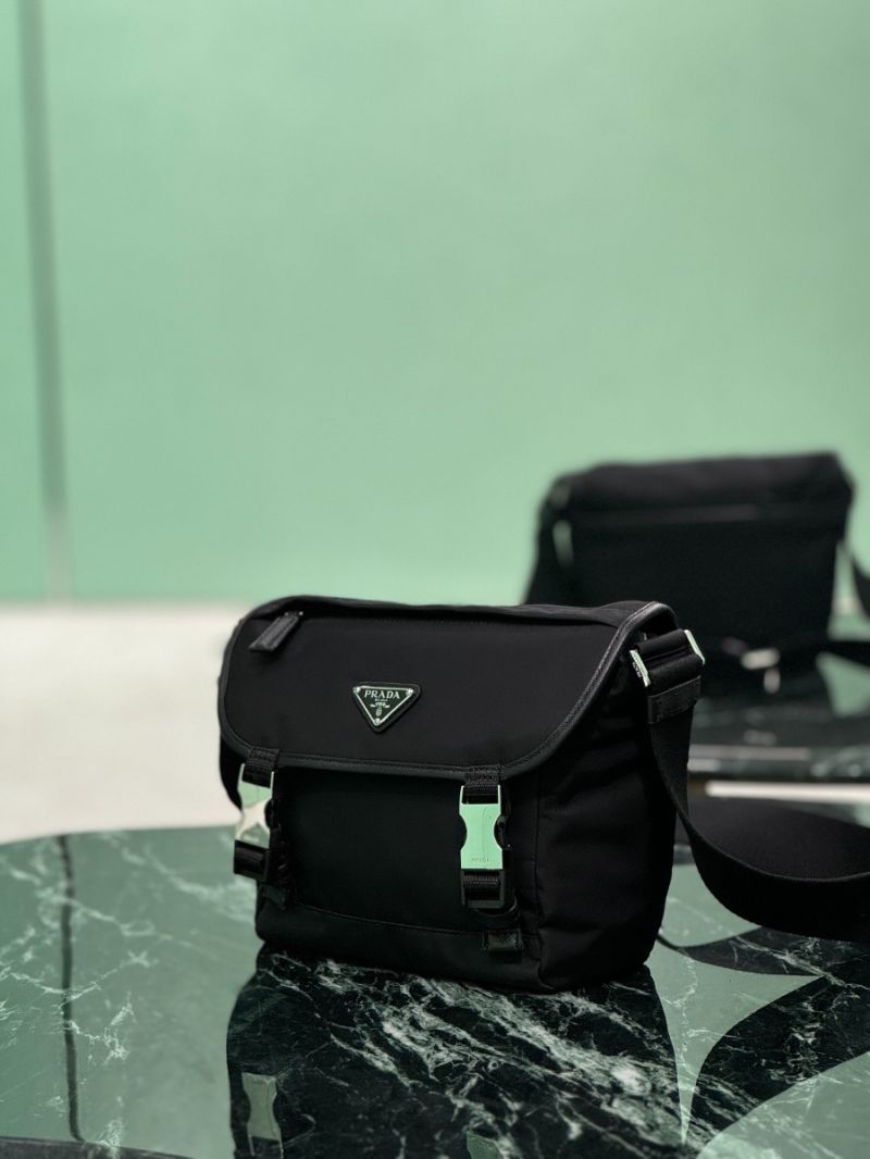 Prada Re-Nylon and Saffiano leather shoulder bag 2VD066