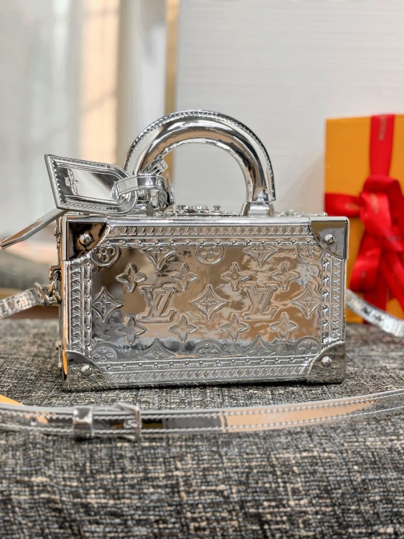 Louis Vuitton LV Ski Valisette Trésor Hardcase Silver Monogram M12797 Limited Edition