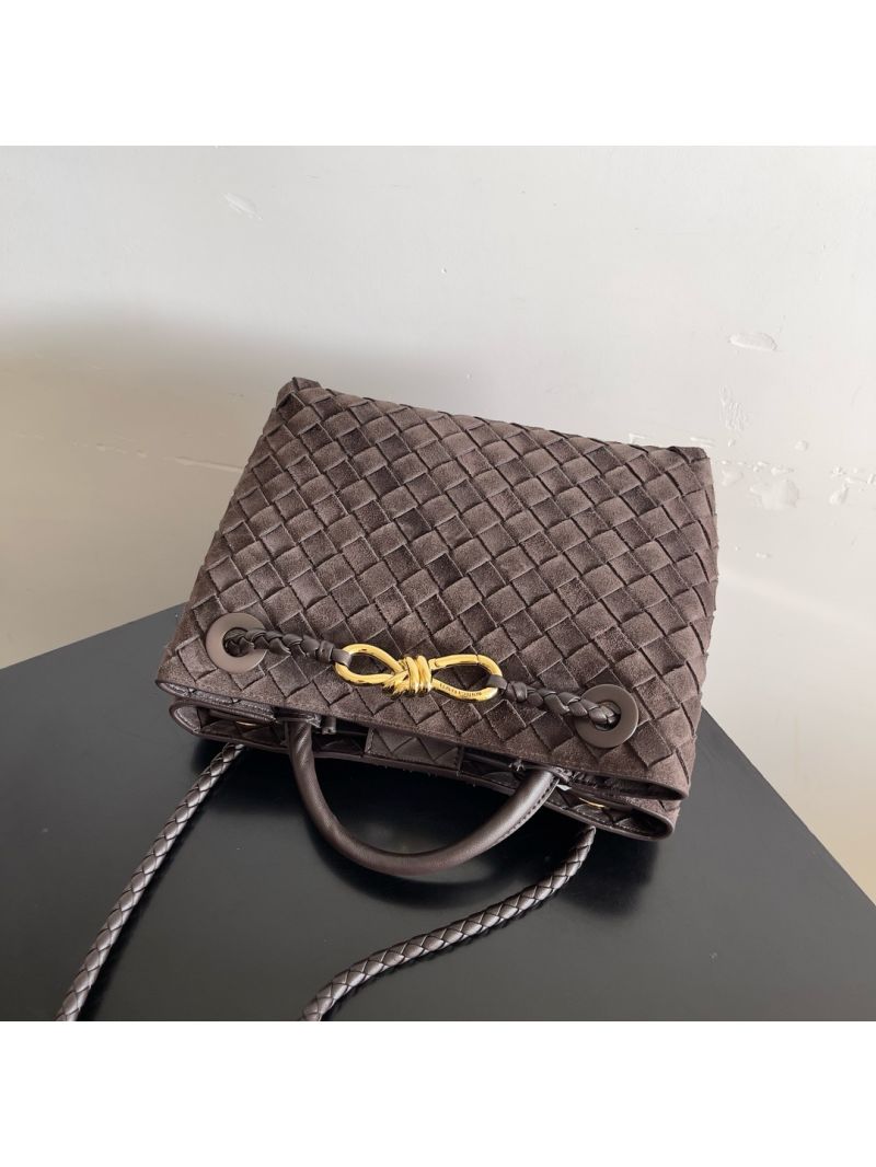 Bottega Veneta BV Small Andiamo 766014 Suede Fondant