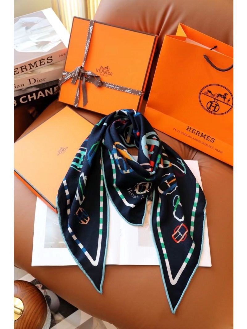 Hermes Bouclerie Moderne En Casaques Giant Triangle Cashmere Silk H364113S Bleu