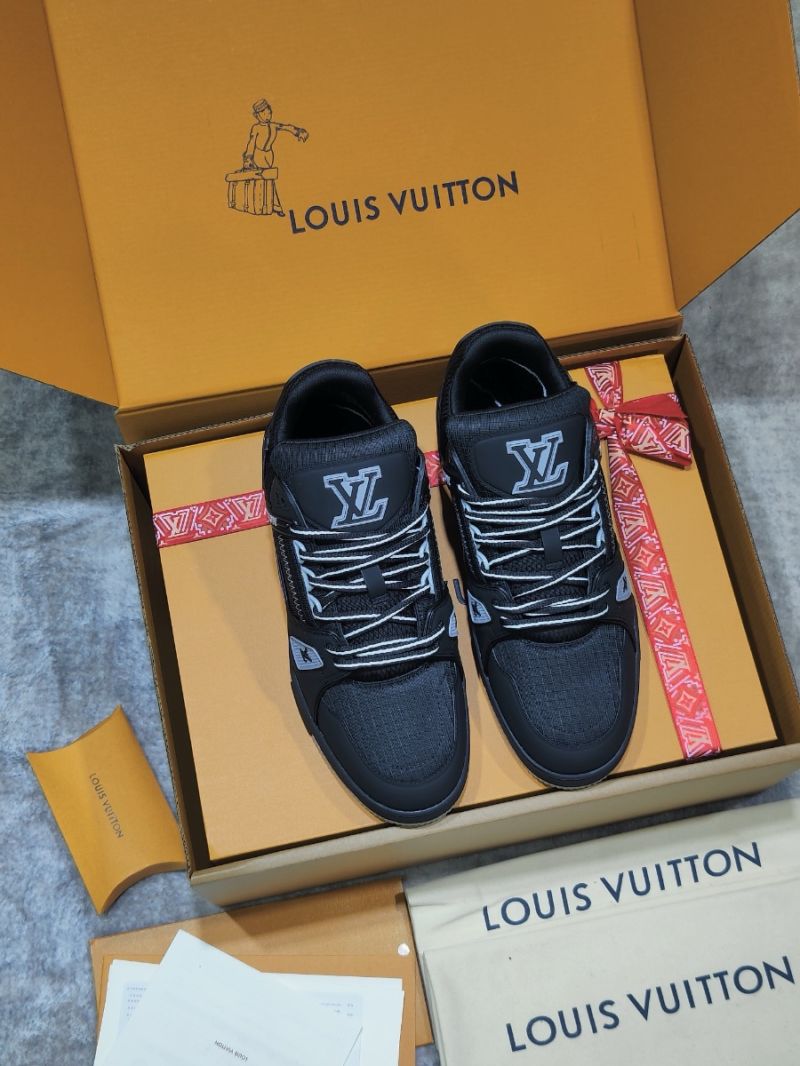 Louis Vuitton LV Ski Capsule Men Female Trainer Sneaker 1ADEWO Black