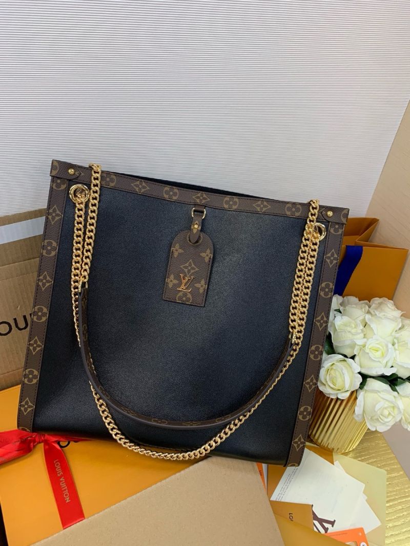 Louis Vuitton LV Nova MM M13137