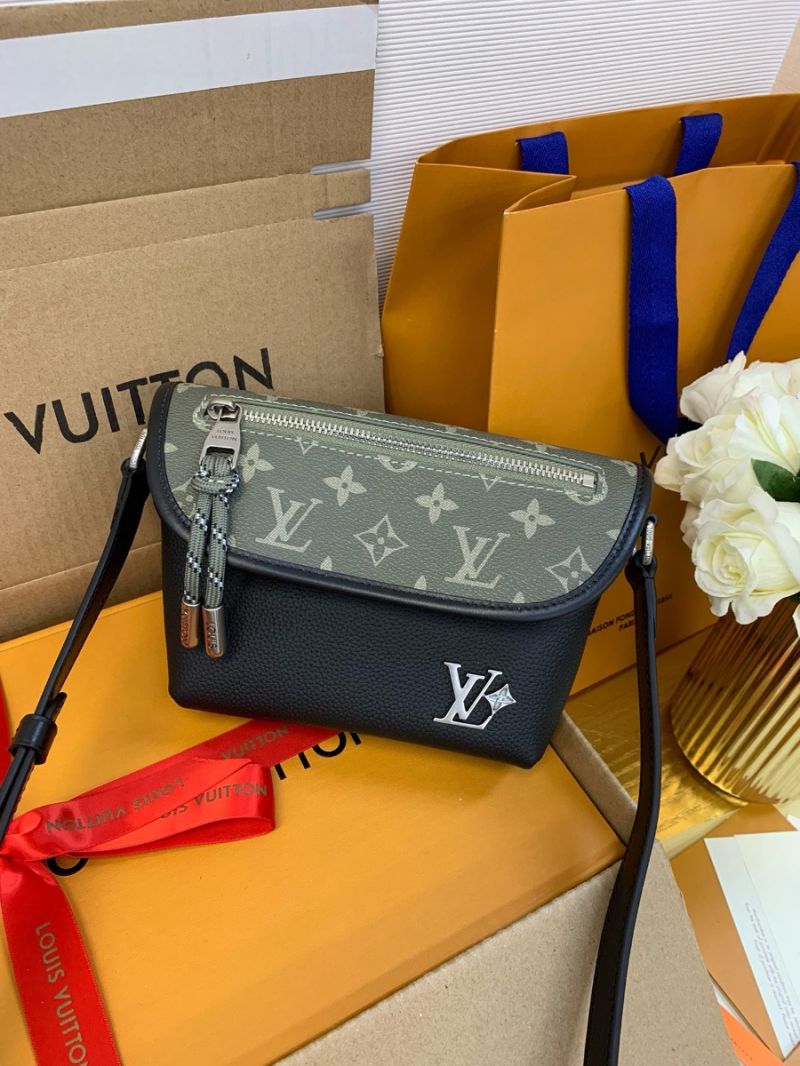 Louis Vuitton LV Pulse Wearable Wallet M12618 Khaki/Black