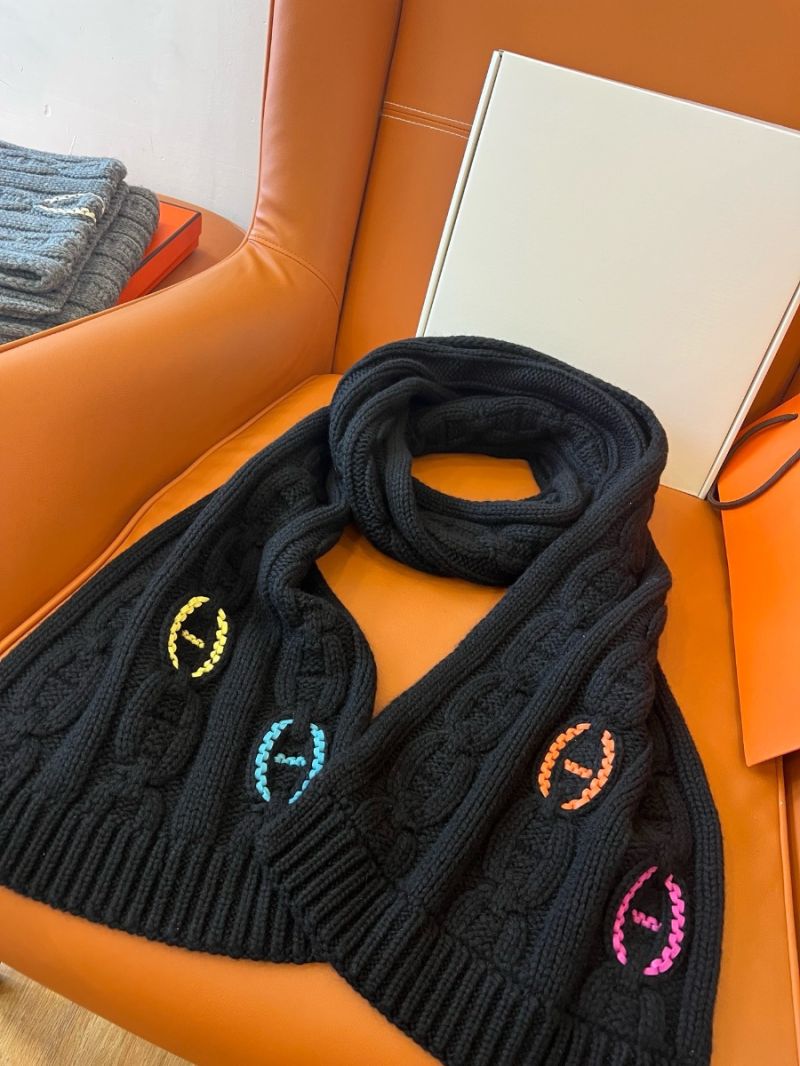 Hermes Tri-Link Cashmere Knit Scarf with Leather Details H394073T Black