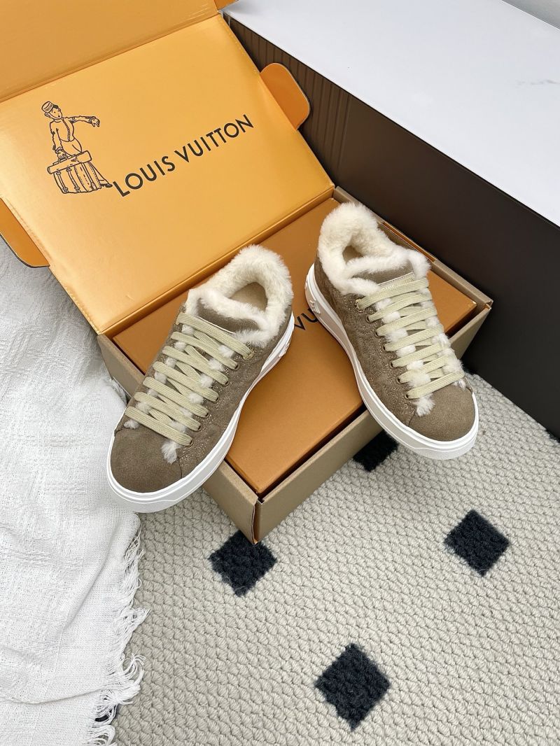 Louis Vuitton LV Time Out Sneaker 1AIDHF Beige