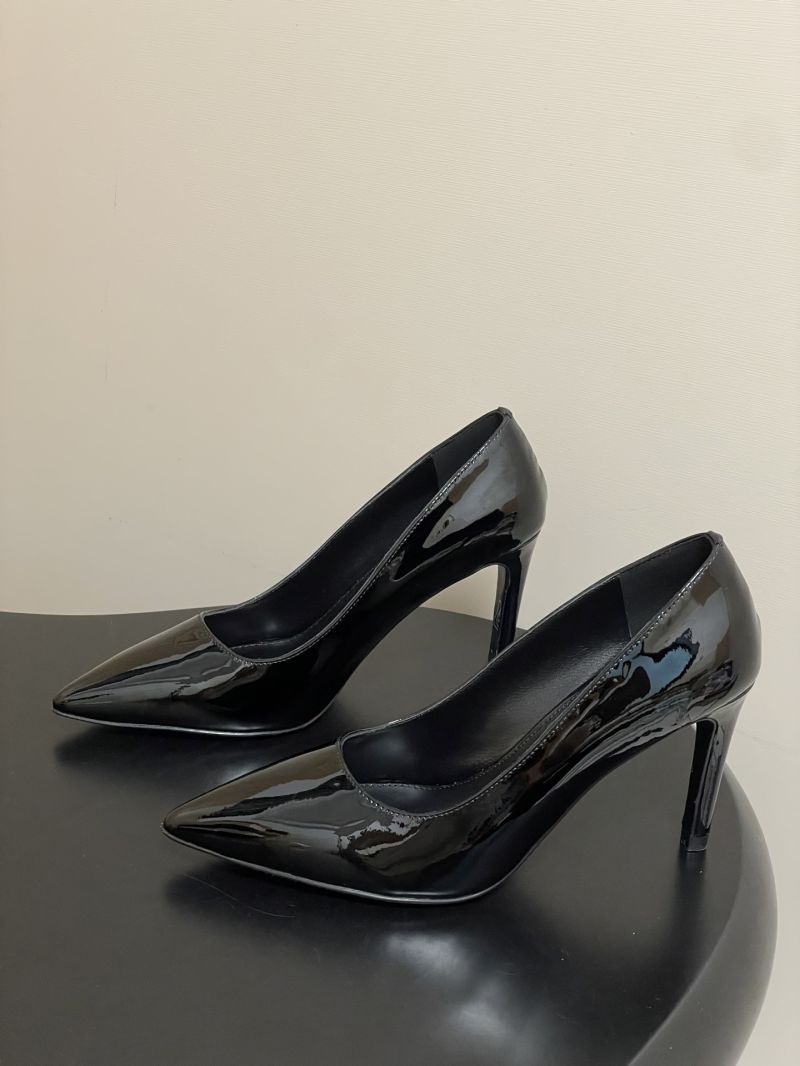 Louis Vuitton LV Gala Pump 85mm Patent Calf 1AINO0