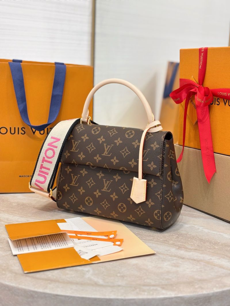 Louis Vuitton LV Cluny BB with strap M13041