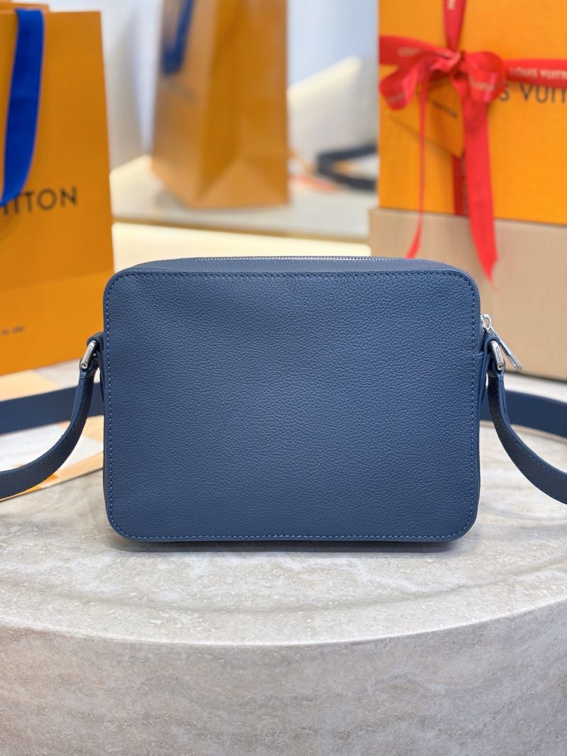 Louis Vuitton LV Boarding Messenger M15265 Navy