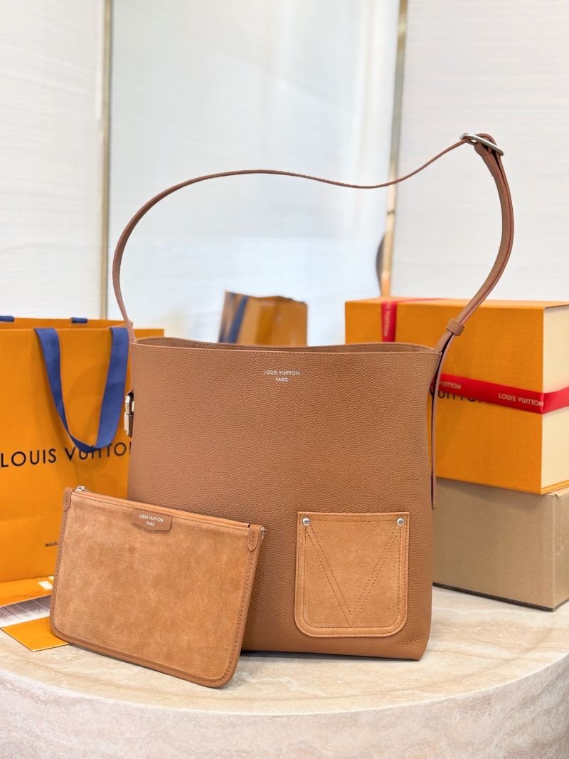 Louis Vuitton LV Verso Hobo M27022 tan
