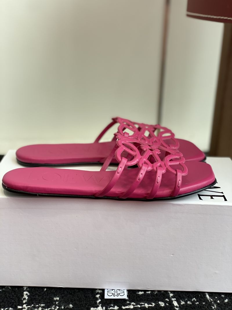 Loewe Petal Anagram Slide in Soft Calfskin 465X08 Pink