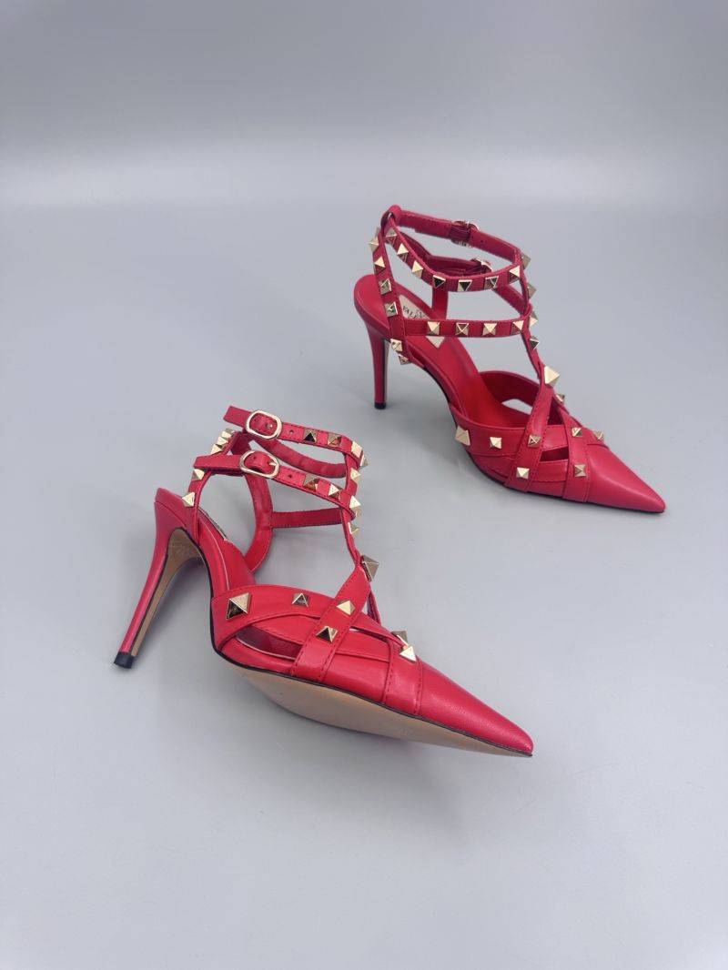 VALENTINO STUDDY KIDSKIN PUMPS 100MM 8W2S0NW RED