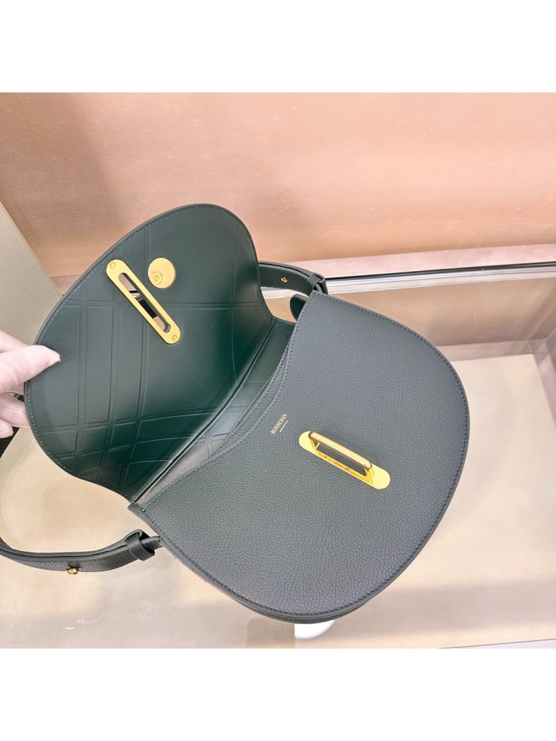 Burberry Medium Rocking Horse Bag in Green