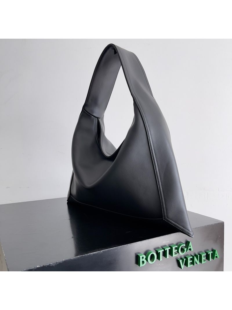 Bottega Veneta BV Small Silky Calfskin Shoulder Bag 803977 black