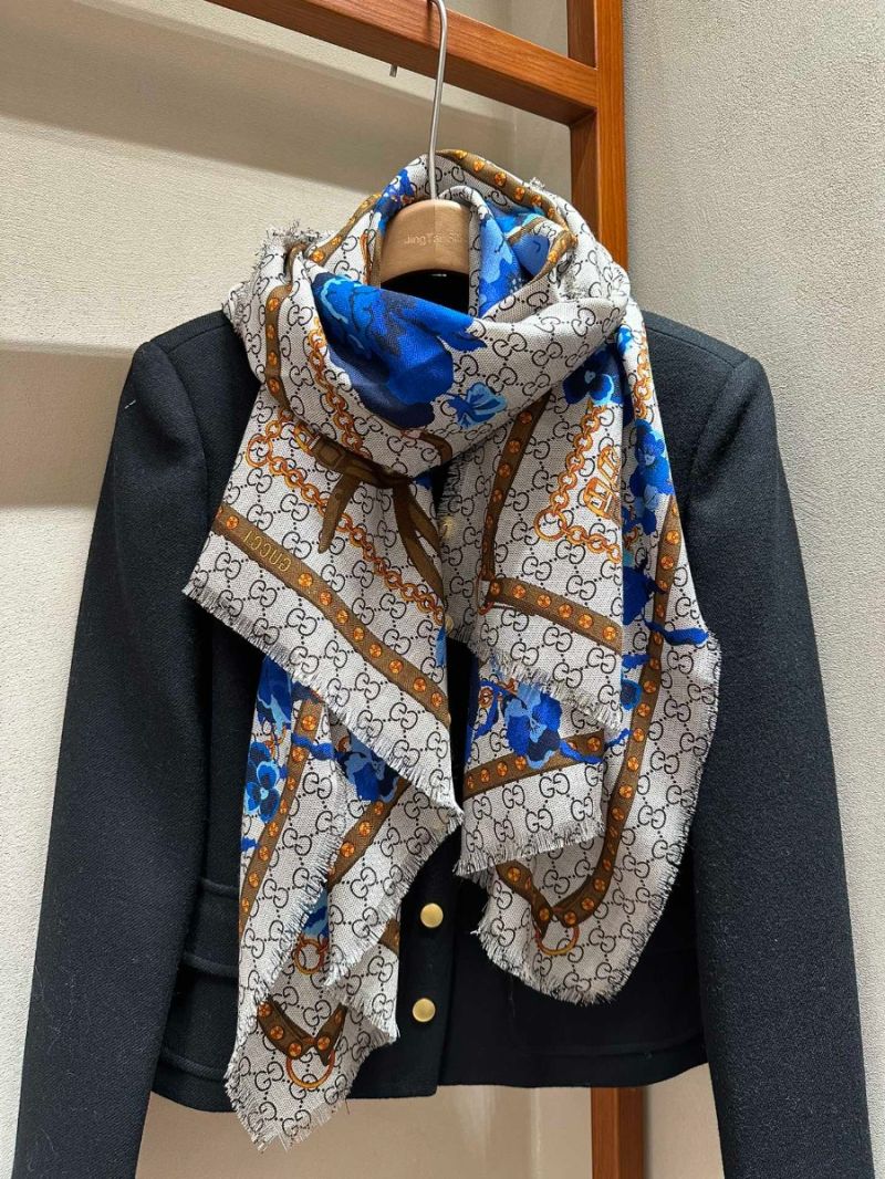 Gucci Floral Luxury GG Cashmere Scarf 60 cm x 180 cm blue