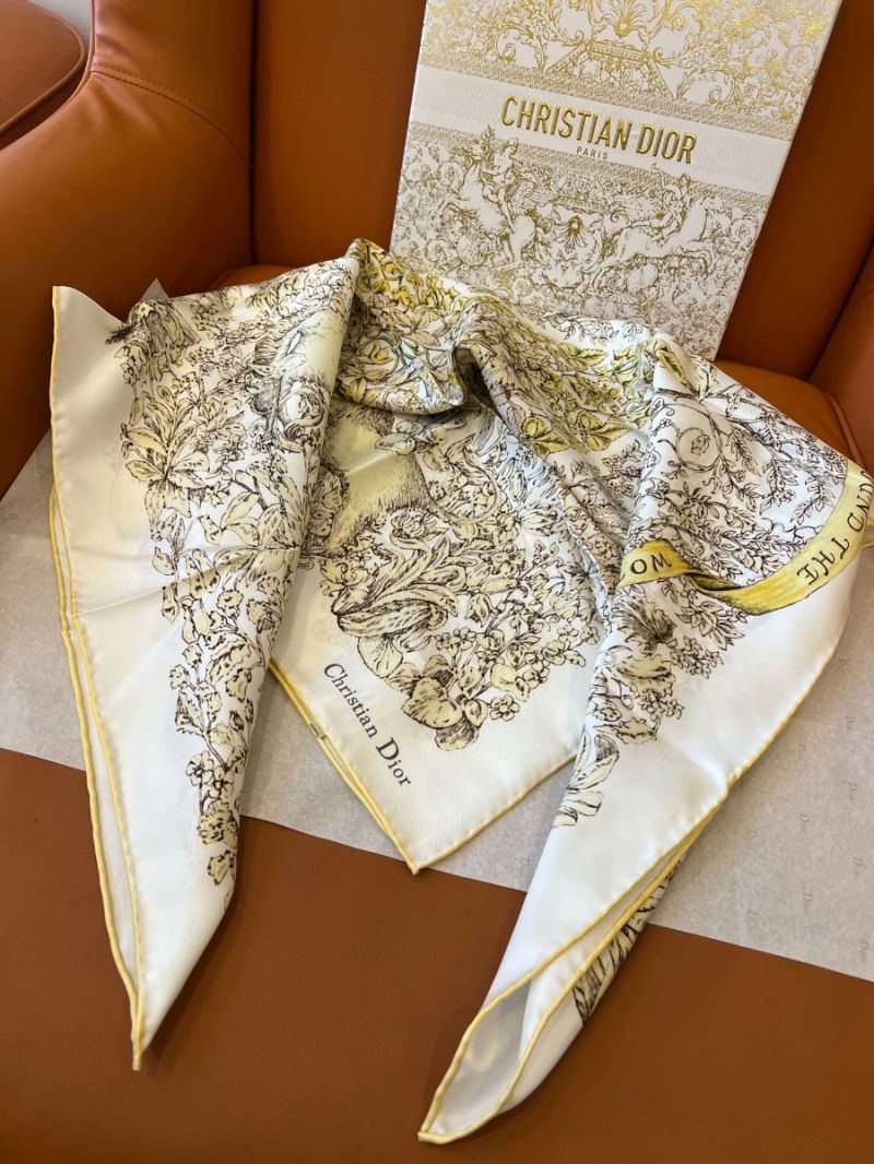 Dior Around the World 90 Square Silk Scarf – Ivory & Gold-Tone