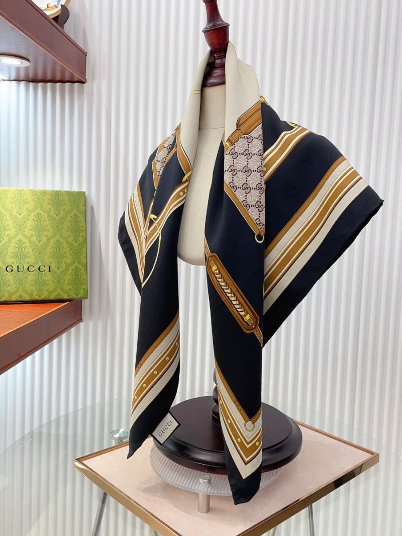 Gucci Double-Sided Silk Scarf – Timeless Luxury 90 x 90 cm black