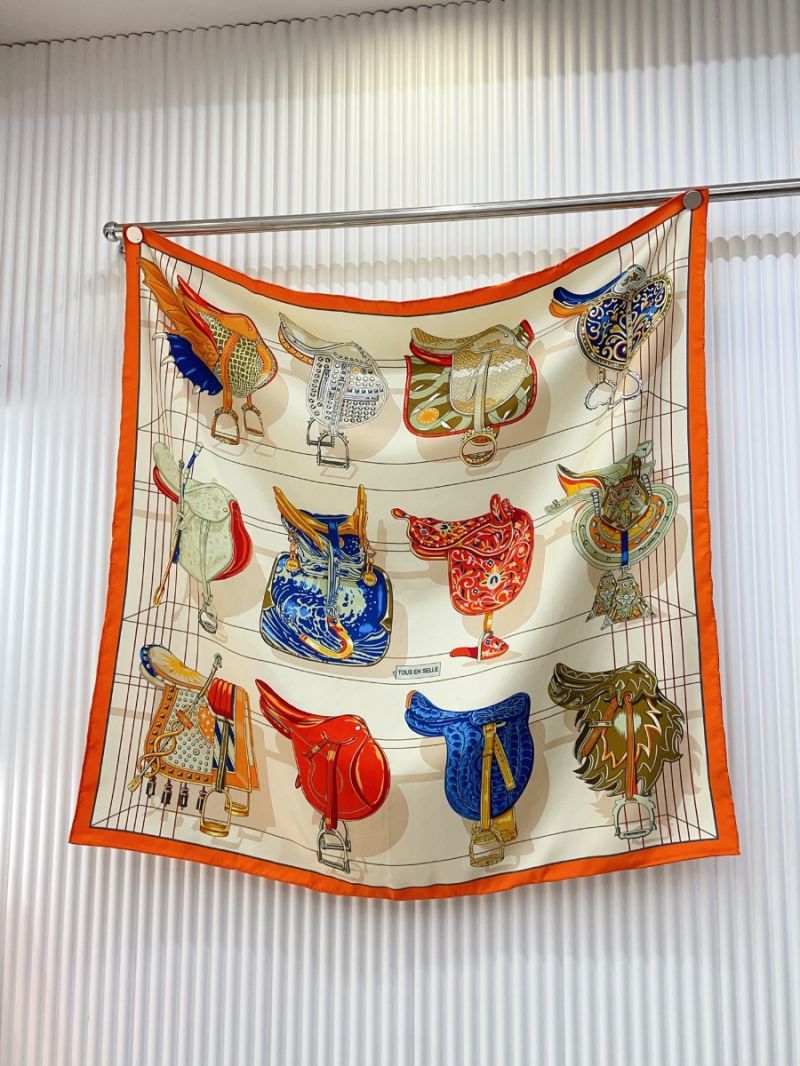 Hermes "World on the Saddle" Silk Scarf – Exquisite Craftsmanship 90 x 90 cm 1