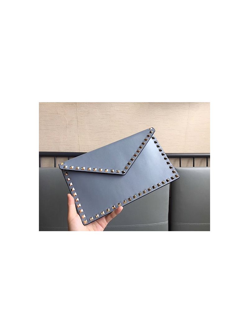 Valentino Garavani Rockstud Leather Pouch Sky