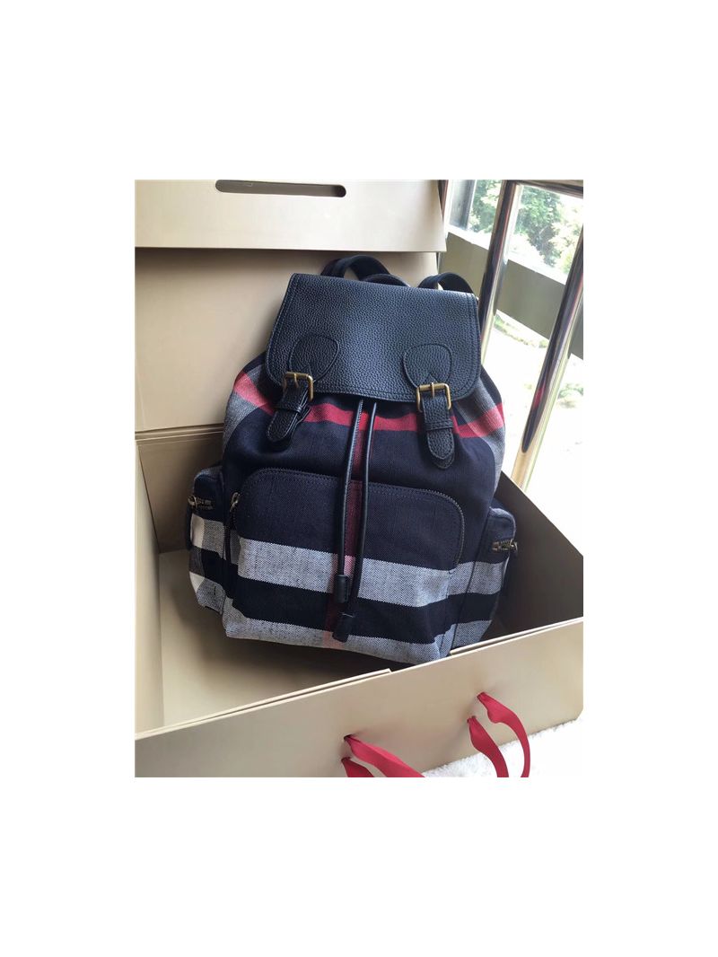  Burberry The Large Rucksack Backpack in dark blue Canvas Check and Leather