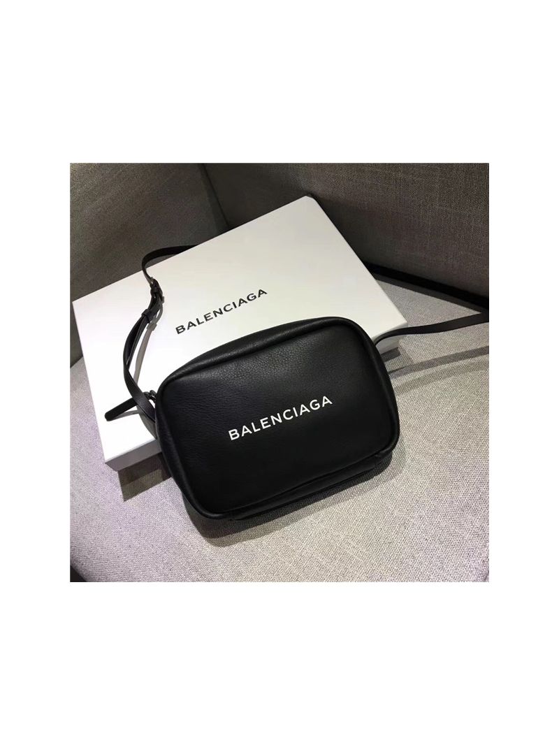 Balenciaga Everyday Camera Bag XS/S black