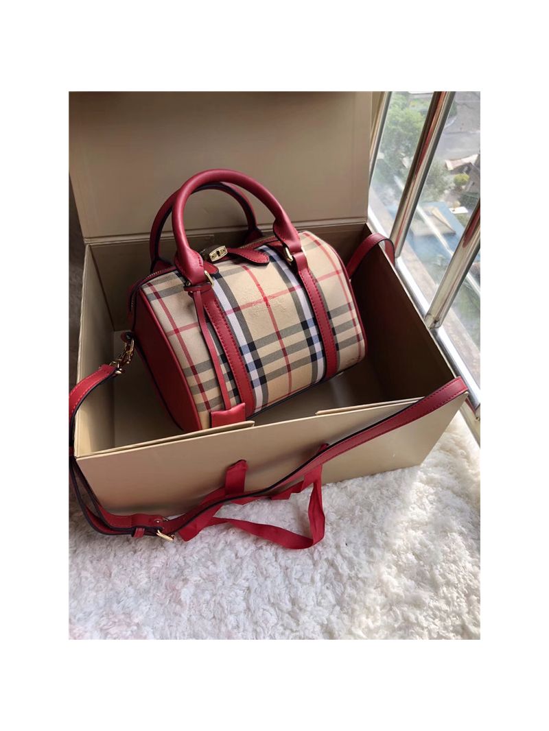 Burberry The Small Alchester In Horseferry bowling bag 
