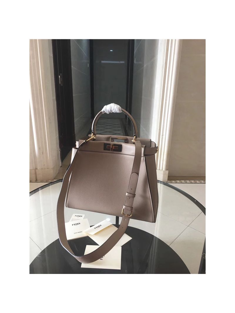 Fendi Peekaboo Regular nude leather tote bag